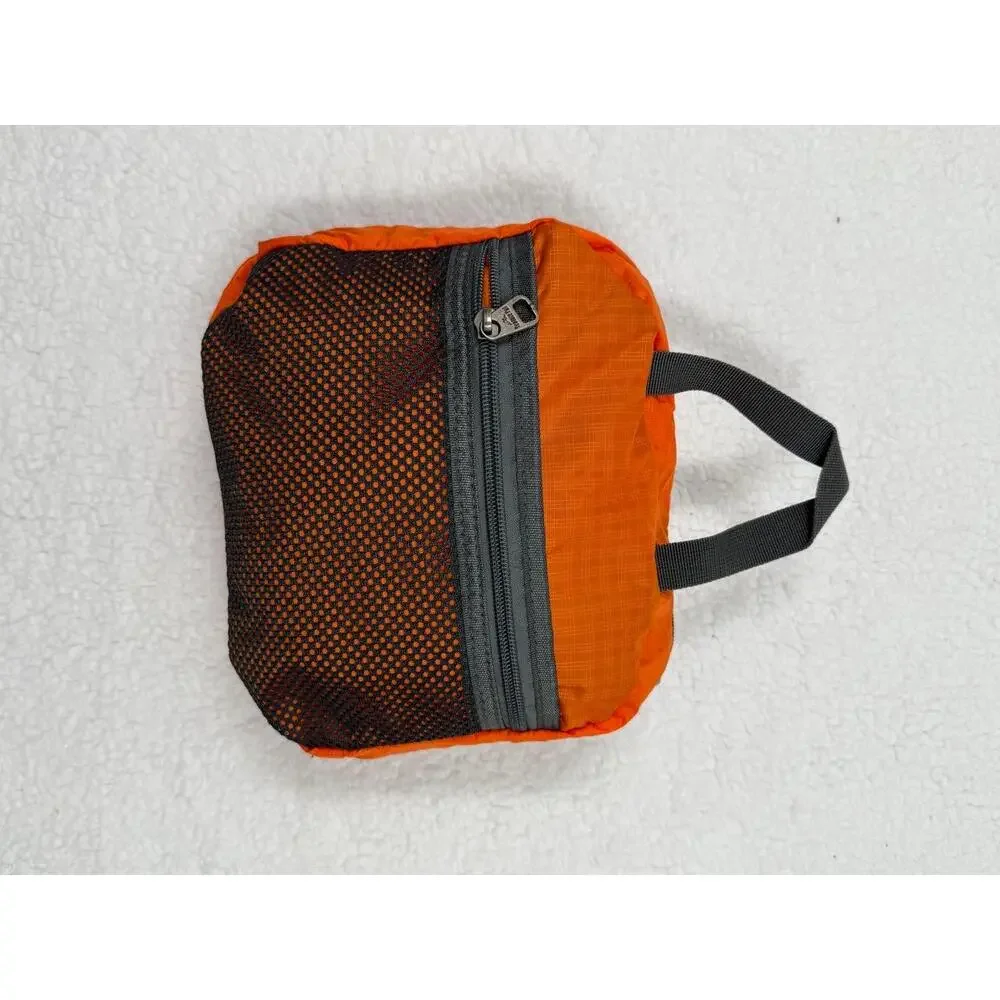 Venture Pal Orange Adjustable‎ Straps Mesh Pockets Zipper Pocket Backpack